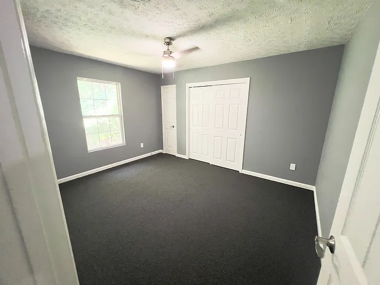 200 White Pine Dr — Photo 9