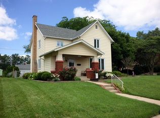 309 E South St, Winchester, IN 47394