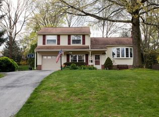 22 Chetwynd Rd, Paoli, PA 19301