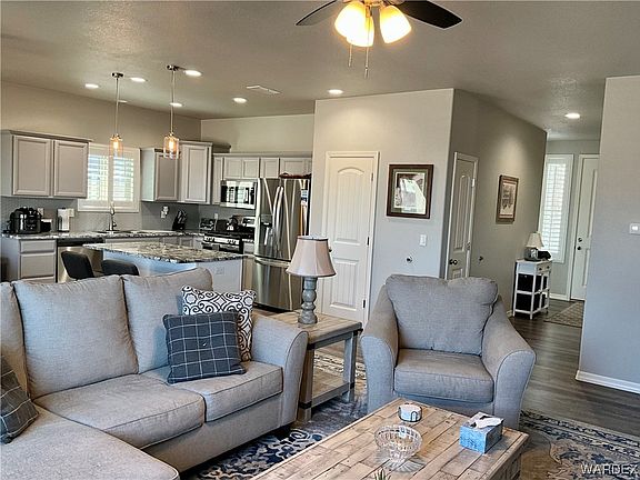 4th image of 3373 Cherri Avenue