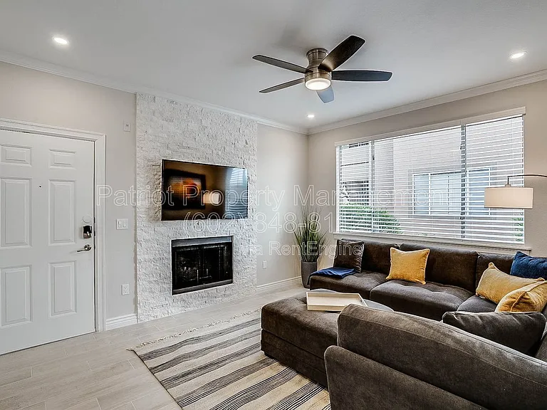 7009 E Acoma Dr #1150 — Photo 2