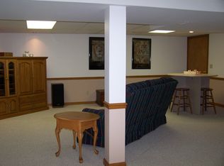 6012 Deepwood Ct, Sylvania, OH 43560