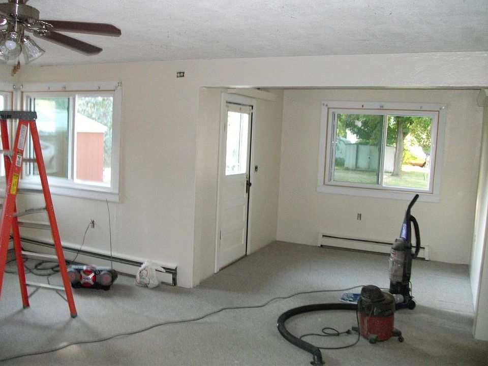 1st image of 414 E Linden St #1