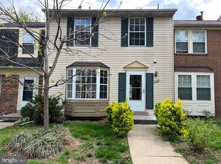 7520 Indian Hills Dr, Derwood, MD 20855