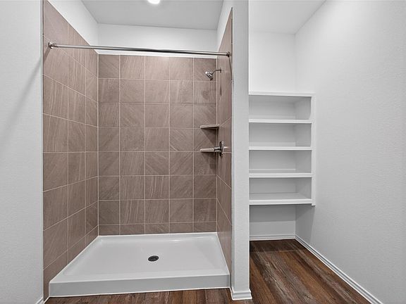 4th image of 24807 Springbluff Valley Ct