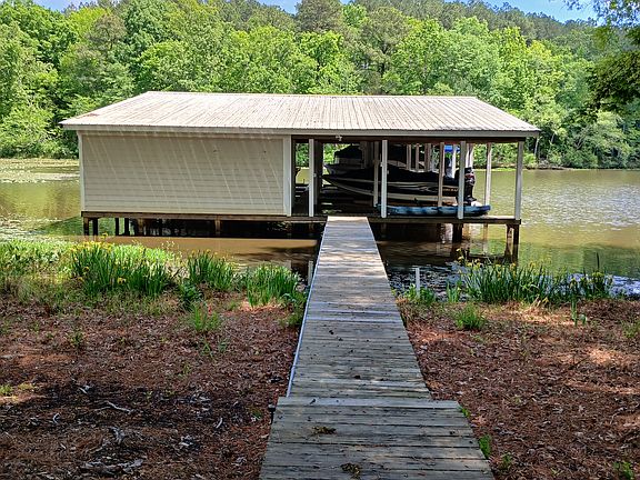 Boat house