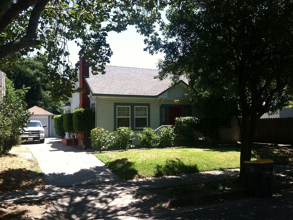 1st image of 1240 W Acacia St