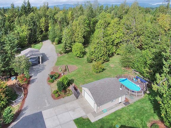3rd image of 3749 104th Ave SW
