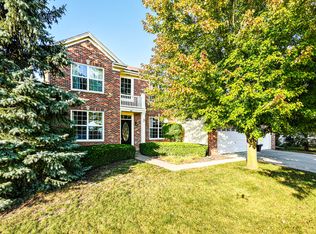 1563 Farmstead Ln, Dekalb, IL 60115