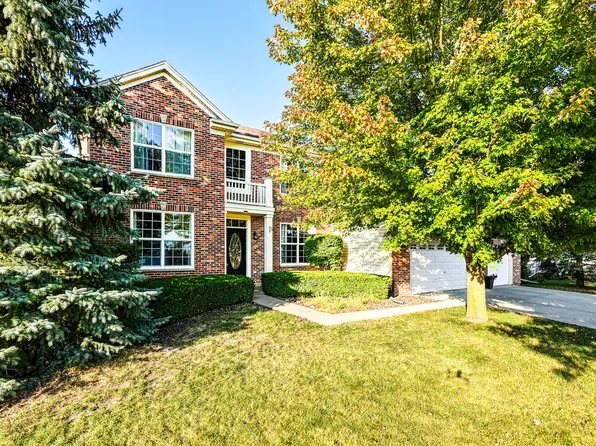 1563 Farmstead Ln, Dekalb, IL 60115