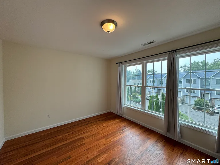 23 Oak Branch Dr #23 — Photo 4