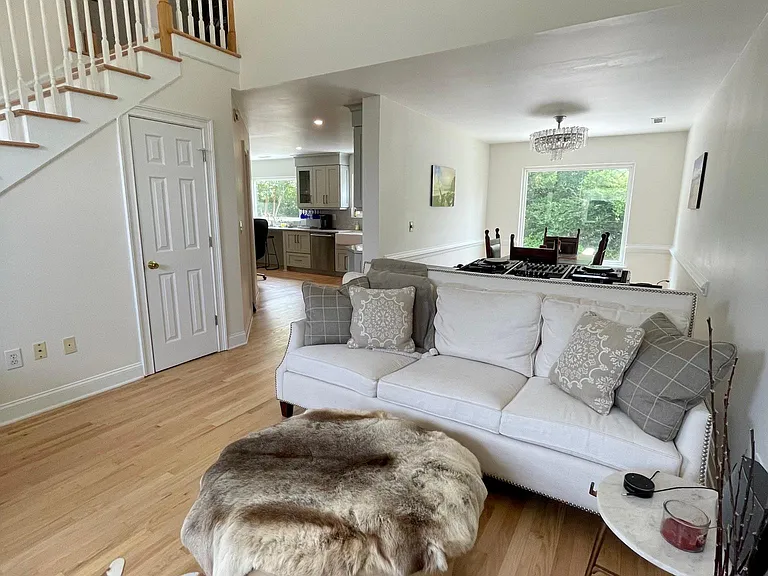 1305 Sand Harbor Ln — Photo 9