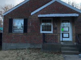 7418 Leadale Dr, Saint Louis, MO 63121