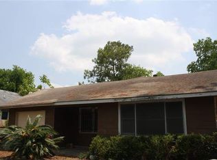 2820 5th Ave, Port Arthur, TX 77642