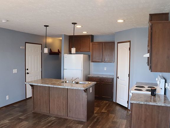 3rd image of 20200 232nd Ave #17