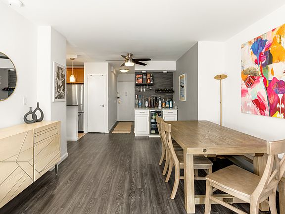 2nd image of 220 E 54th St APT 8N