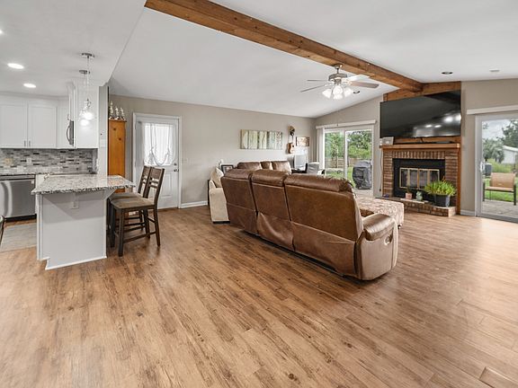 2nd image of 4510 Bluewater Dr
