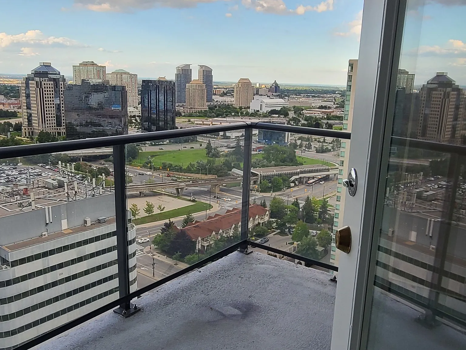 2 bed, $2,300 — Photo 2