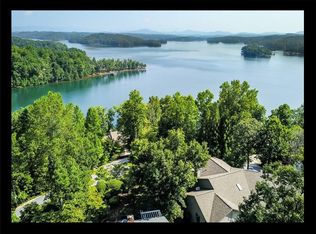 4 Gybe Ho Ct, Salem, SC 29676