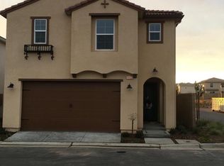 1402 Enlightened Way, Clovis, CA 93619