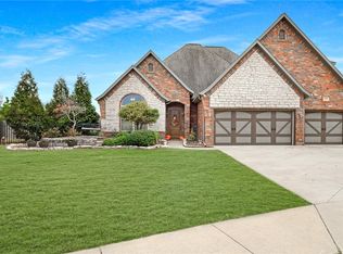 6502 Tumbler Ridge Dr, Rogers, AR 72758
