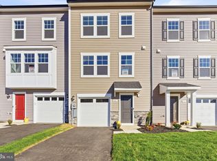 80 Bolingbroke Way, Charles Town, WV 25414