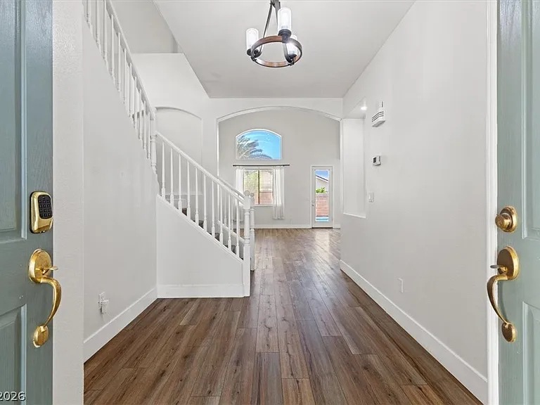4905 Pounding Surf Ave — Photo 3