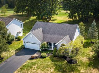 730 Rookery Way, Macedon, NY 14502