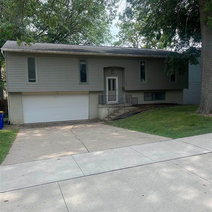1st image of 52 Olive Ct