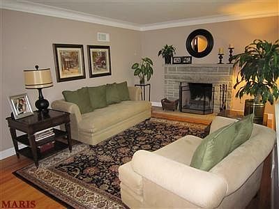 2nd image of 11808 Parklind Dr