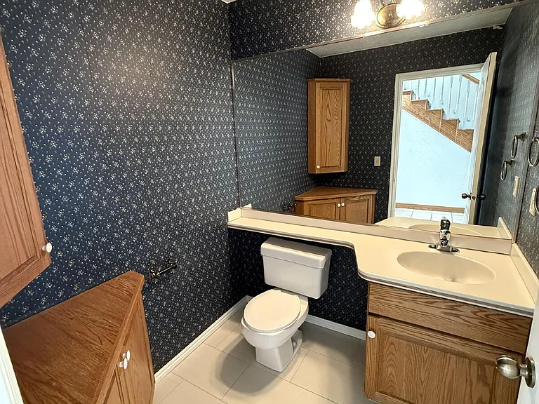 2506 W Grandview Dr — Photo 46