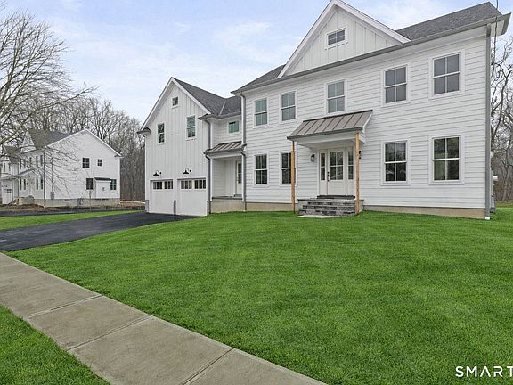 2nd image of 210 Pansy Road