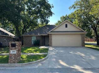 400 S Trenchard St, Decatur, TX 76234
