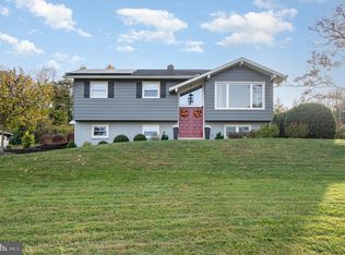 579 Baumgardner Rd, Willow Street, PA 17584