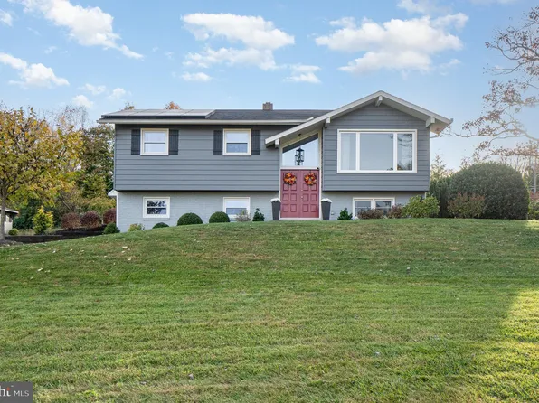 579 Baumgardner Rd, Willow Street, PA 17584