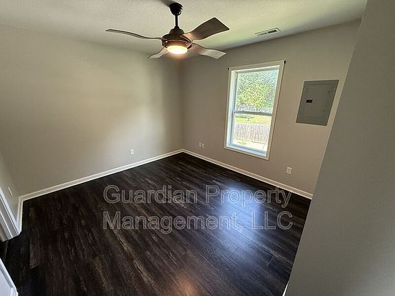 5th image of 1800 Sun Valley Rd Unit F