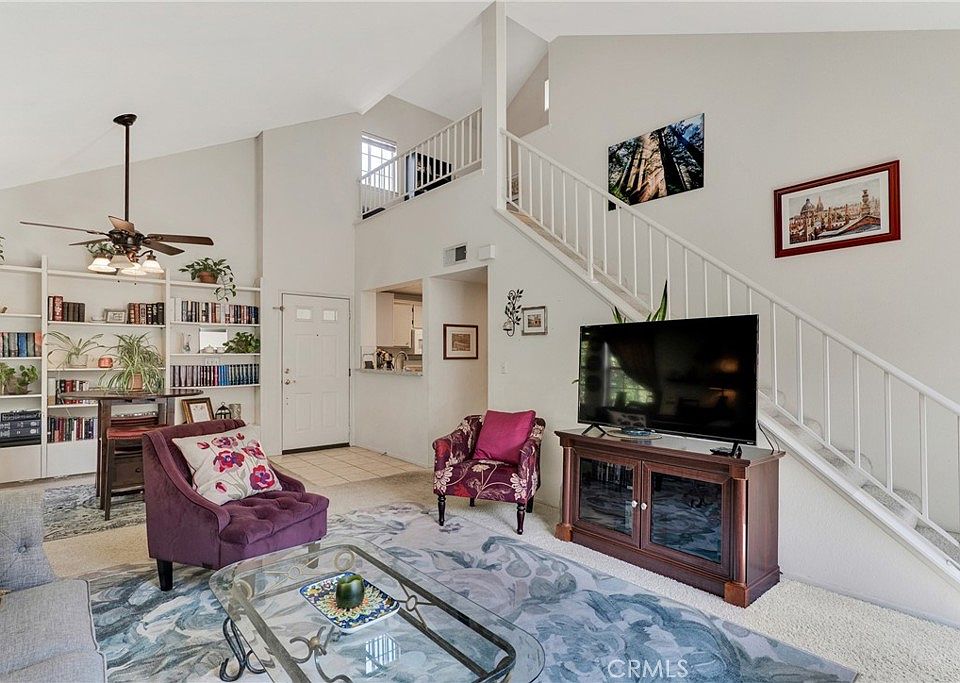 1st image of 24107 Del Monte Dr