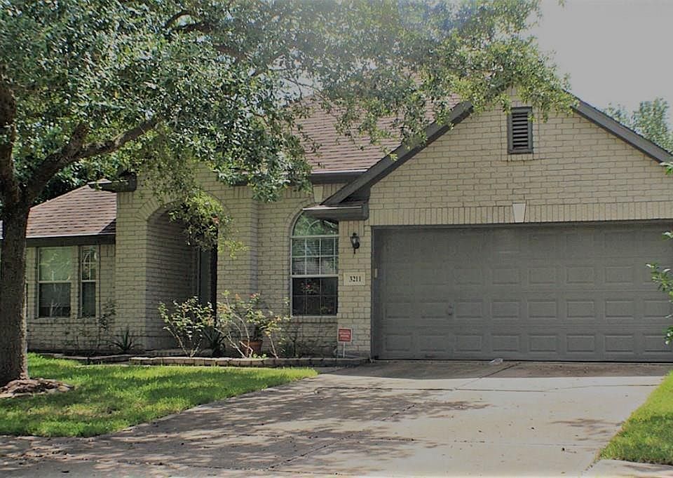 1st image of 3211 Flower Reef Cir