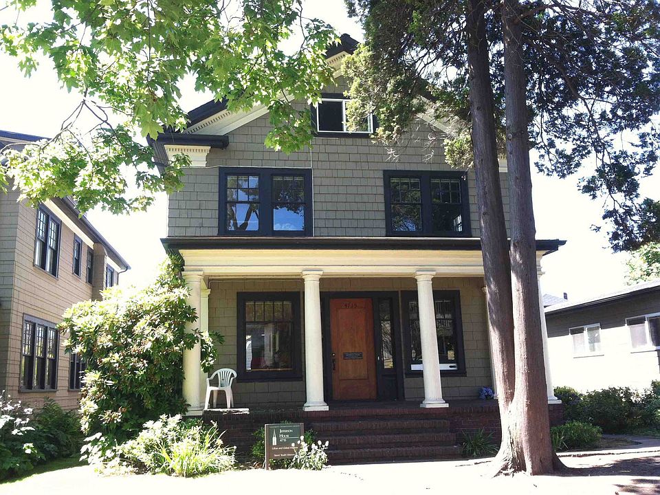 2nd image of 4715 16th Ave NE