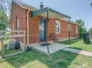 1415 Mount Pleasant Church Rd, Fincastle, VA 24090