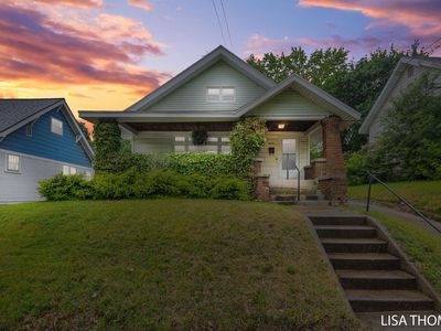 639 College Ave NE, Grand Rapids, MI, 49503