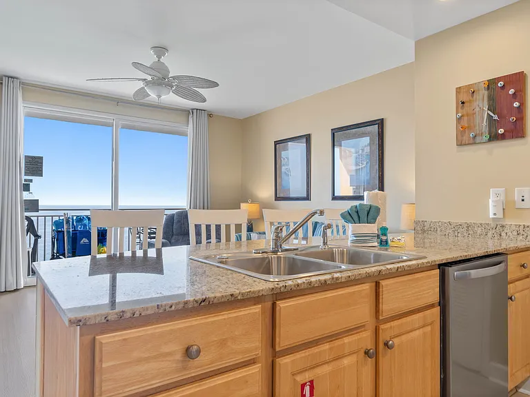 17739 Front Beach Rd #1505W — Photo 19