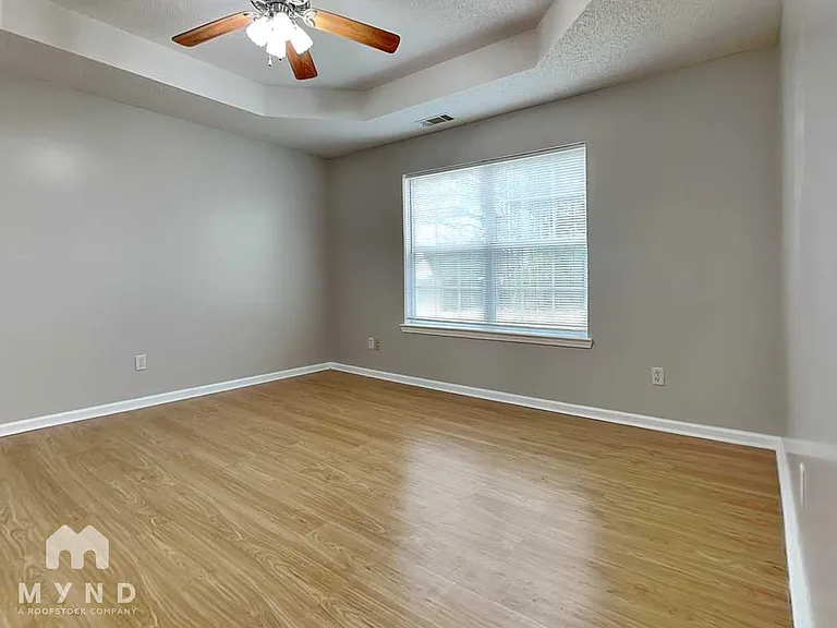 6491 Gina Agha Cir — Photo 10