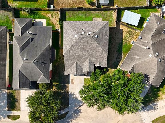 3rd image of 7419 Riven Oaks Ct