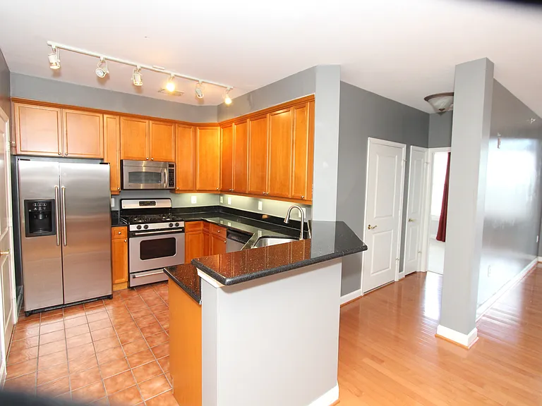 500 Belmont Bay Dr #411 — Photo 19