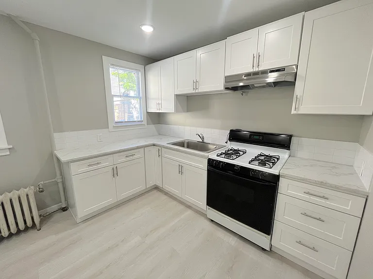 4110 Whitman Ave N #2 — Photo 8