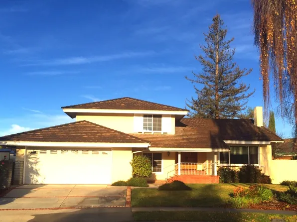 2765 N Cabot Ct, Thousand Oaks, CA 91360