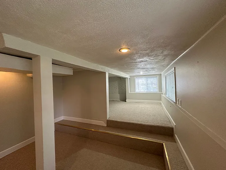 8203 Wallingford Ave N — Photo 22