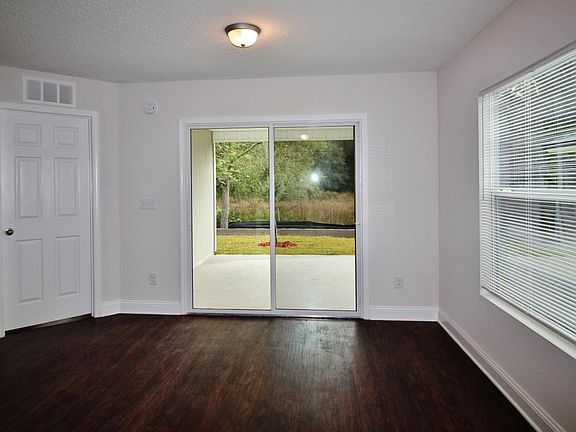 3rd image of 5471 Village Pond Ct