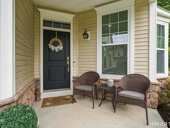4th image of 85 Ridgewood Drive #85